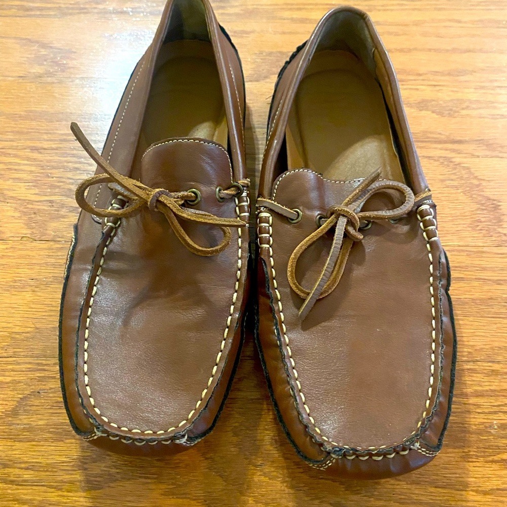Saddlebred brown leather driving shoes. Men size 10.